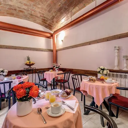 ホテル Espana - Gruppo Blam 3*